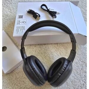 Ron Jaworskis Celebrity Golf Challenge Black Over Ear Headphones